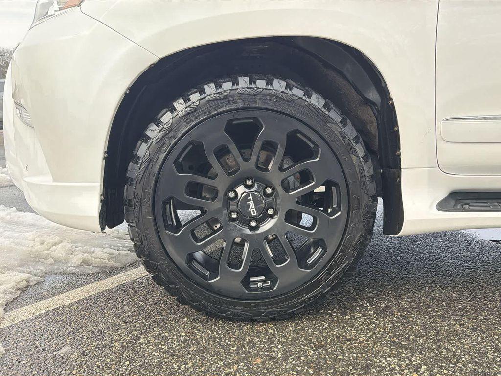 used 2015 Lexus GX 460 car, priced at $17,990