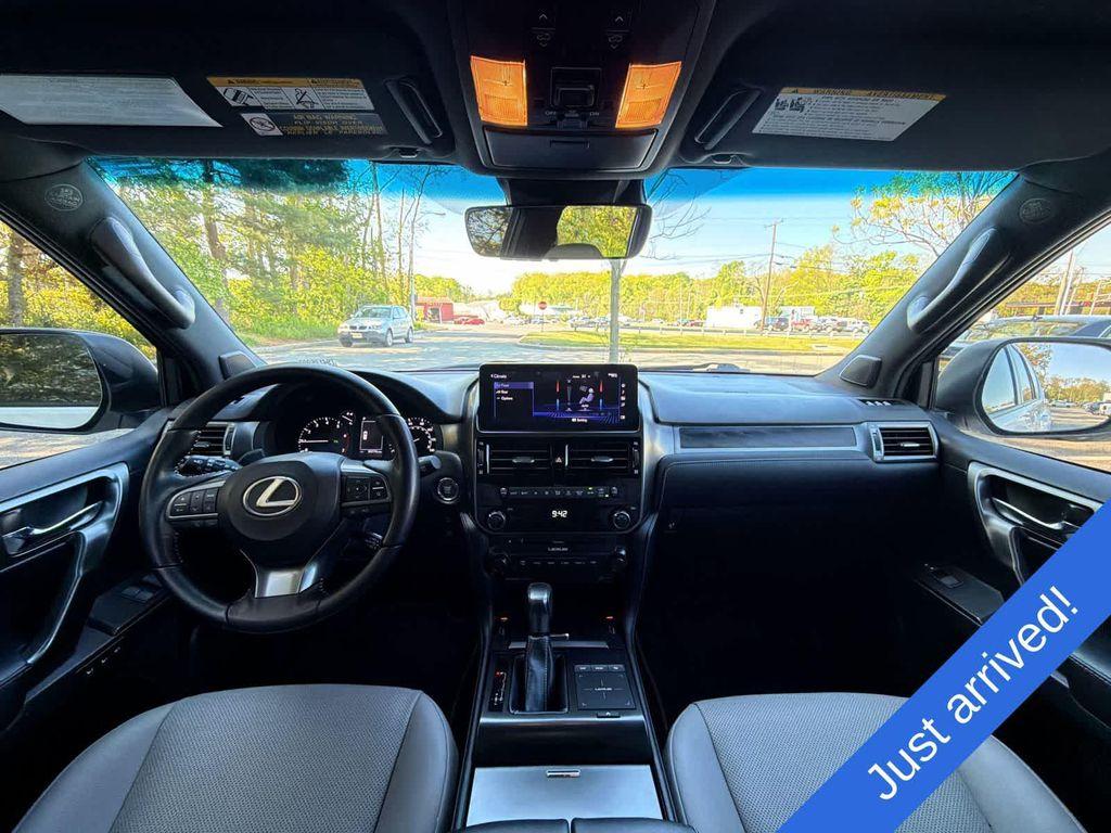 used 2023 Lexus GX 460 car, priced at $55,990