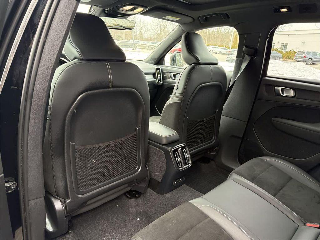 used 2022 Volvo XC40 Recharge Pure Electric car, priced at $20,990