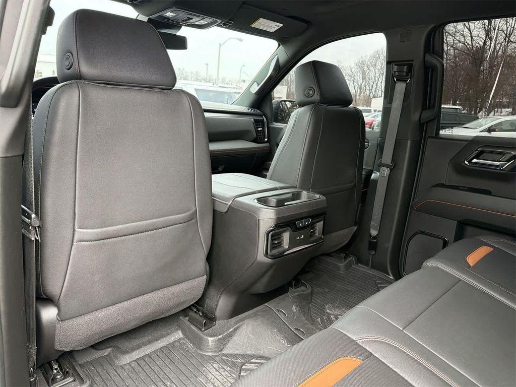 used 2024 GMC Sierra 1500 car, priced at $49,990