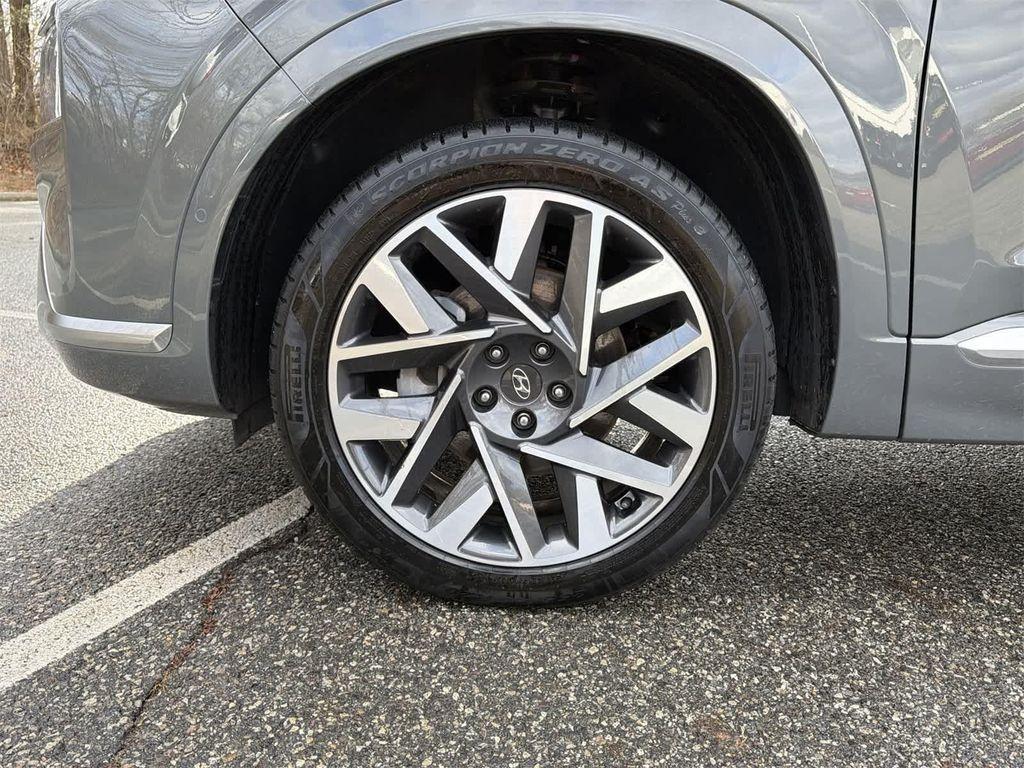 used 2021 Hyundai Santa Fe car, priced at $24,790