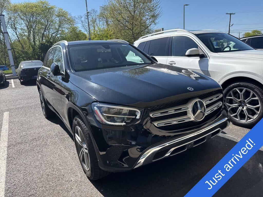 used 2020 Mercedes-Benz GLC 300 car, priced at $23,990