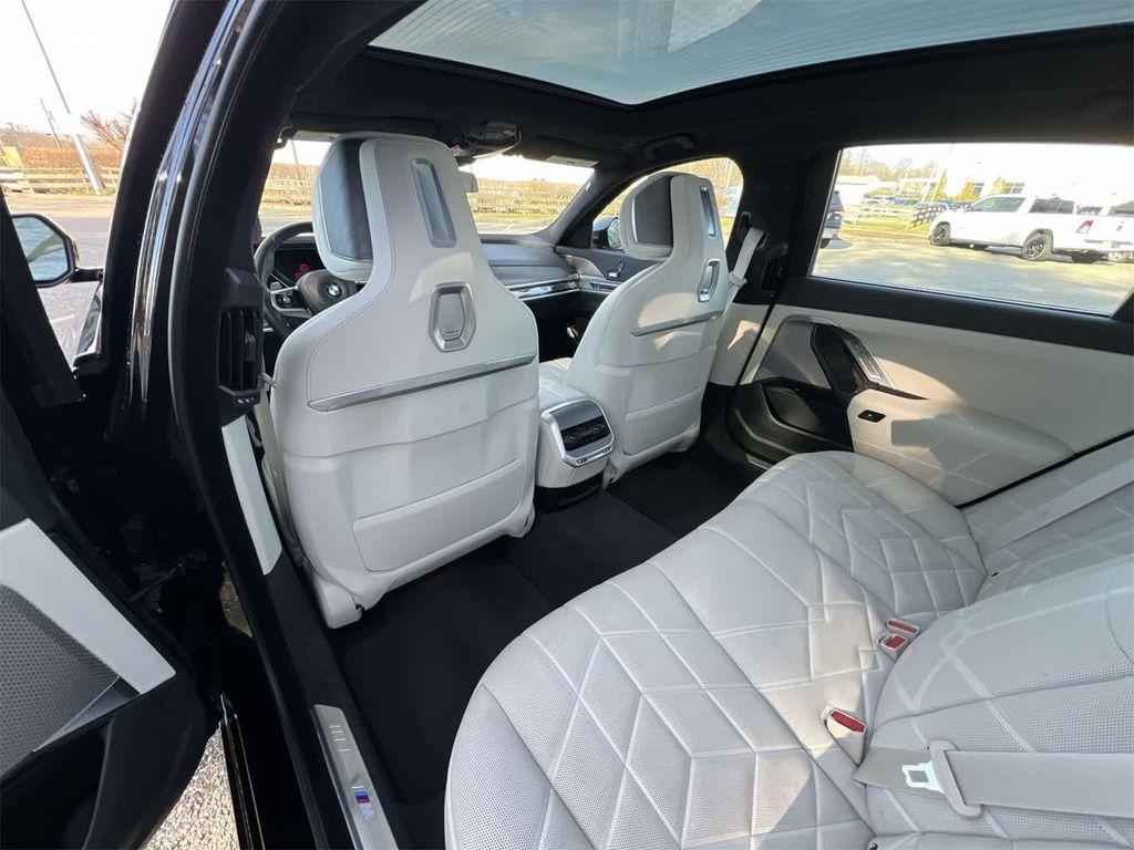 used 2023 BMW 760 car, priced at $55,990