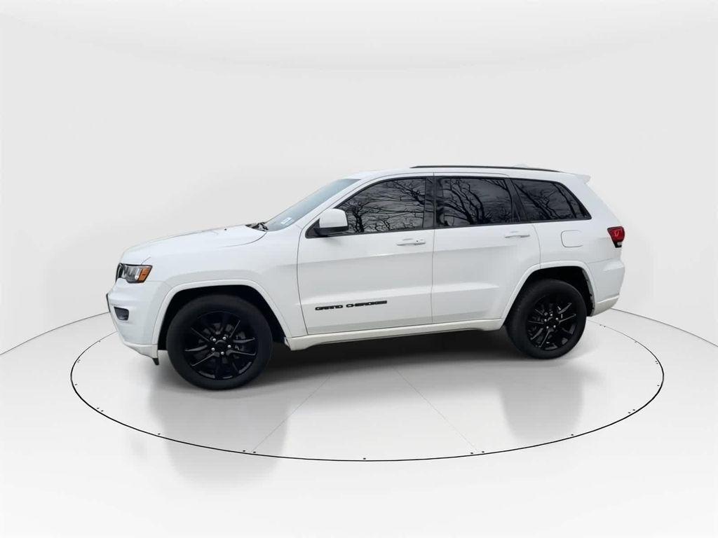 used 2019 Jeep Grand Cherokee car, priced at $15,990