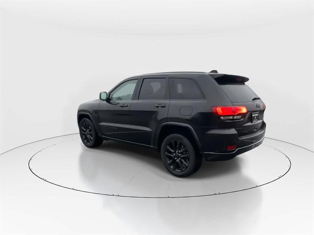 used 2017 Jeep Grand Cherokee car, priced at $12,490
