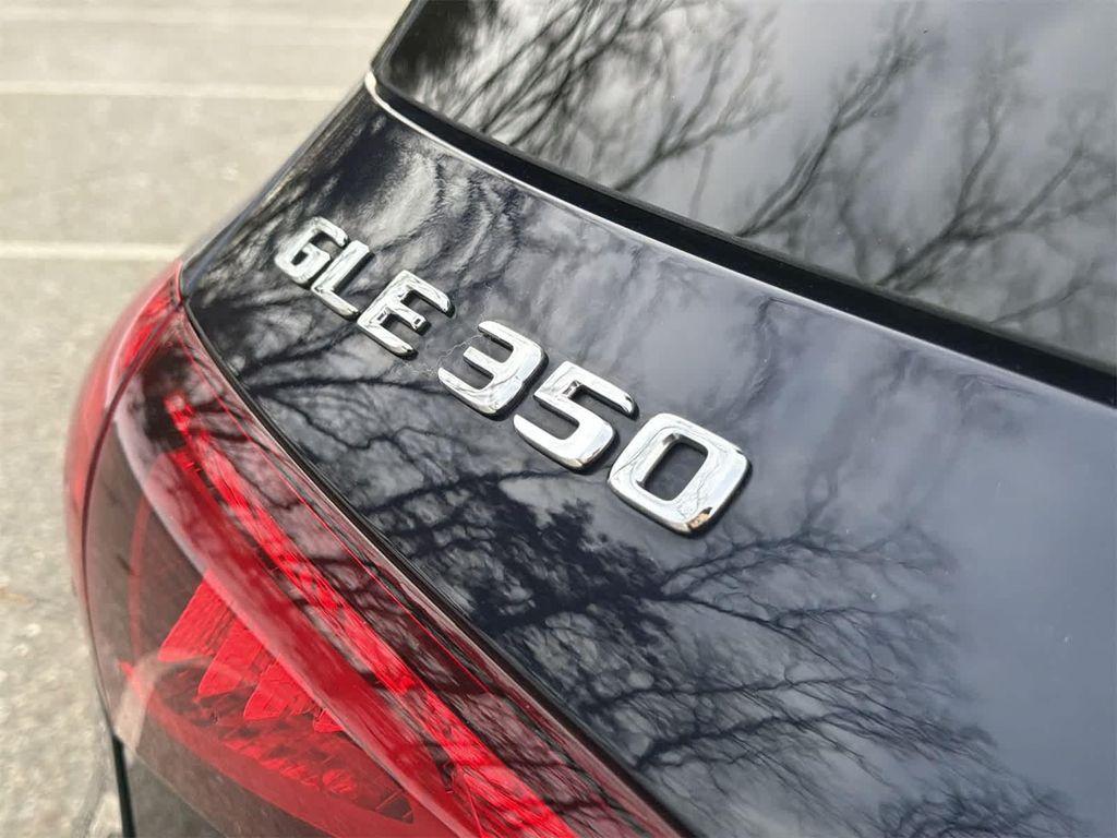 used 2022 Mercedes-Benz GLE 350 car, priced at $38,990