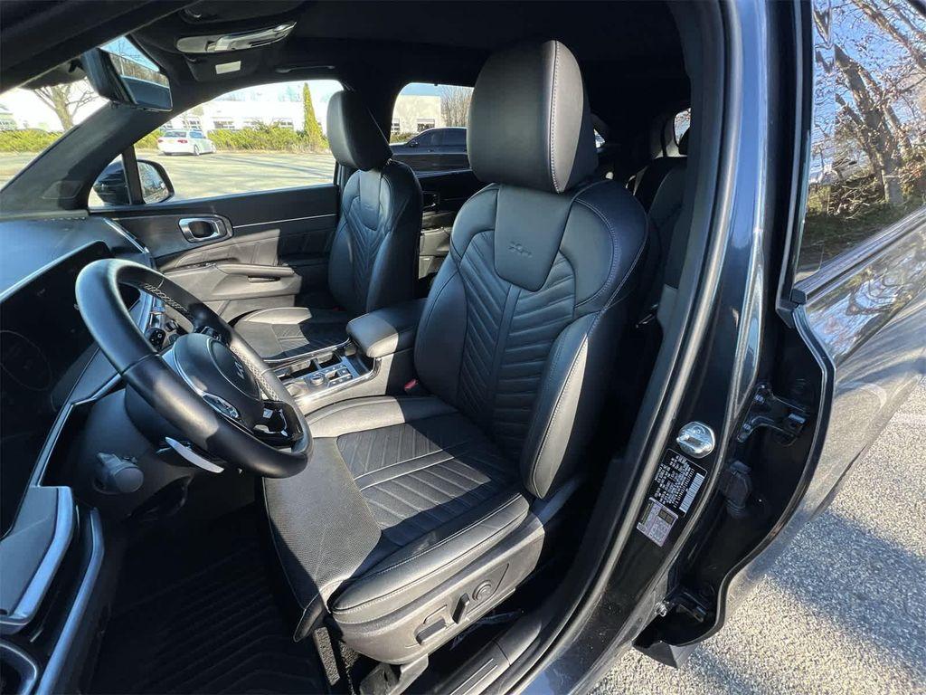 used 2024 Kia Sorento car, priced at $33,990