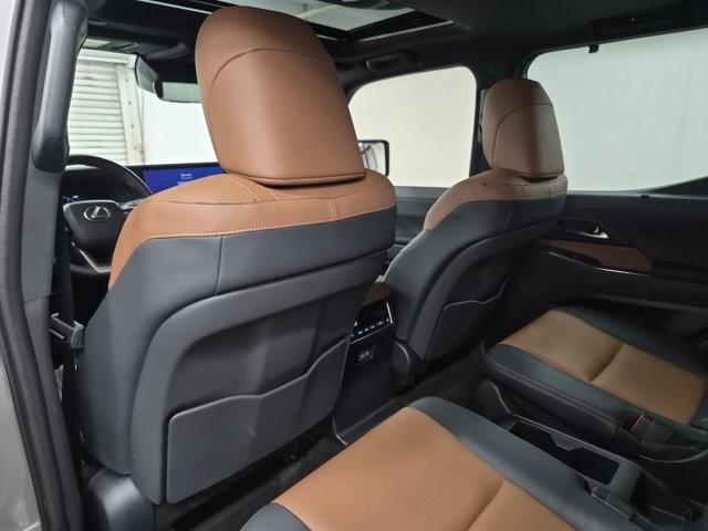 used 2024 Lexus GX 550 car, priced at $84,990