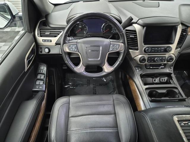 used 2019 GMC Yukon car, priced at $31,990