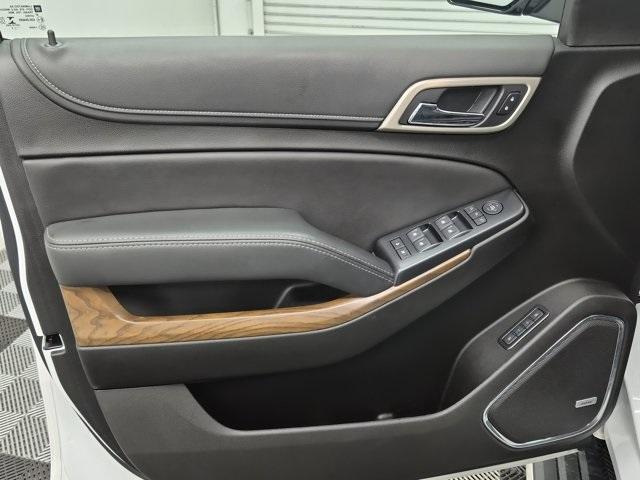 used 2019 GMC Yukon car, priced at $31,990