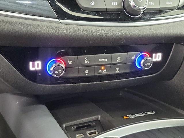 2023 White Frost Tri-Coat Buick Enclave