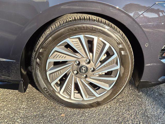 used 2025 Hyundai Sonata Hybrid car, priced at $30,590