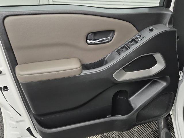 used 2022 Nissan Frontier car, priced at $23,490