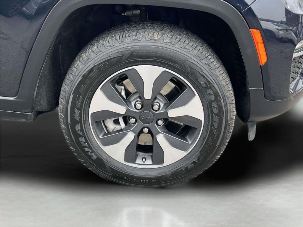 used 2024 Jeep Grand Cherokee 4xe car, priced at $25,950