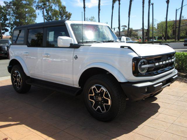 new 2025 Ford Bronco car, priced at $52,679