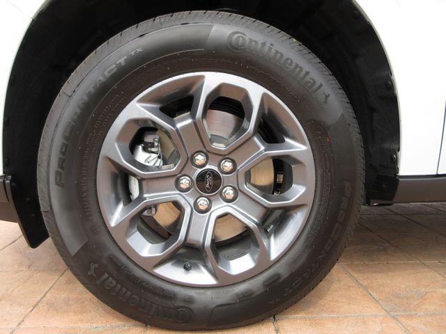 new 2026 Ford Maverick car, priced at $33,400