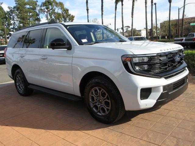 used 2025 Ford Expedition car, priced at $54,297