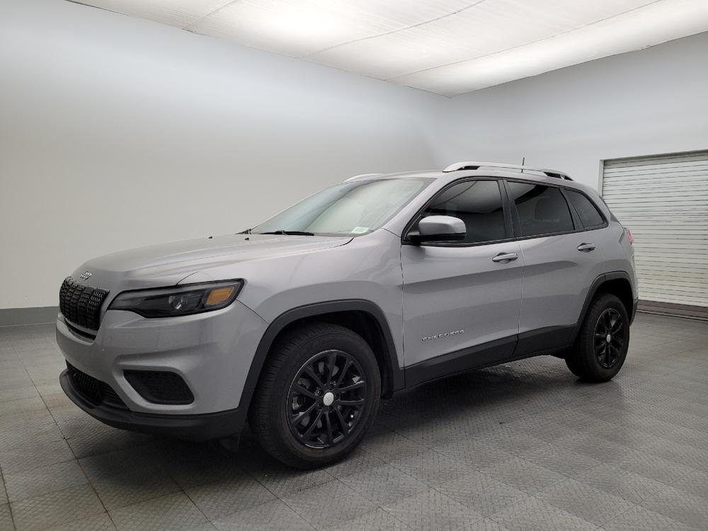 used 2021 Jeep Cherokee car, priced at $15,495