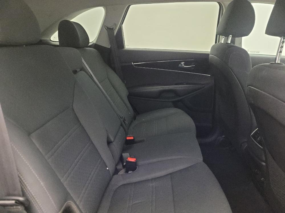 used 2020 Kia Sorento car, priced at $19,095