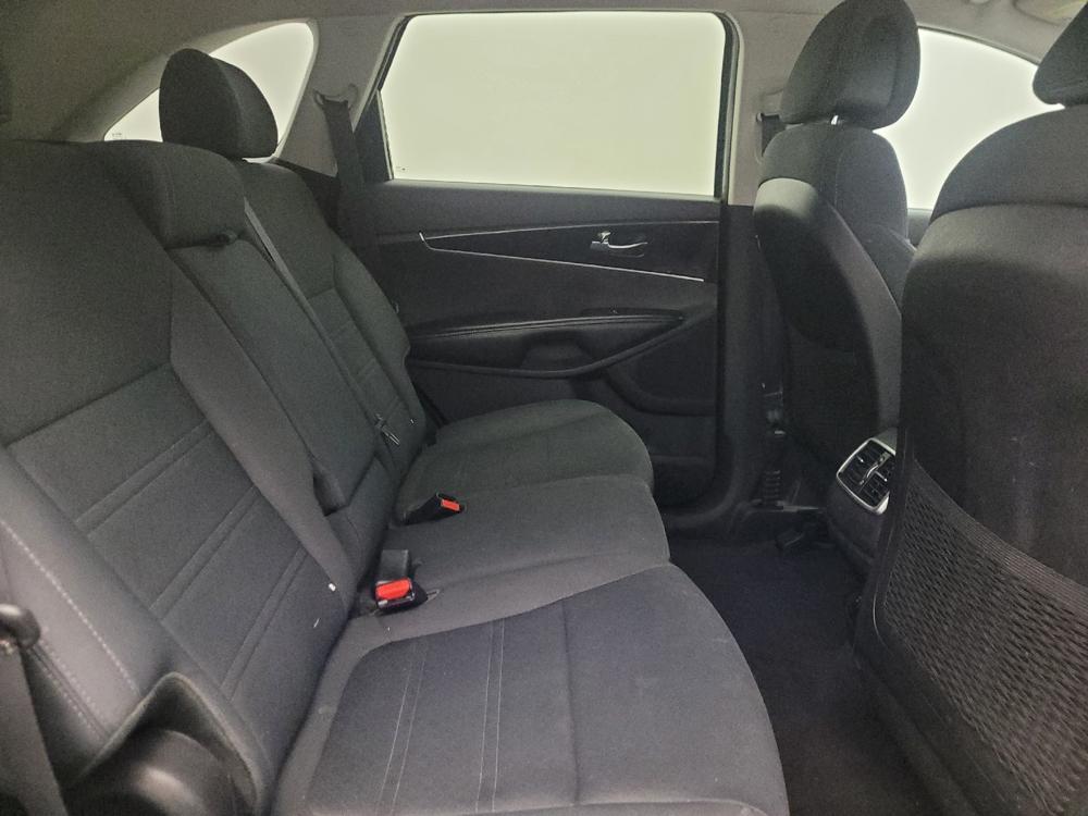 used 2016 Kia Sorento car, priced at $12,895