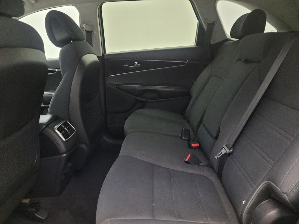 used 2016 Kia Sorento car, priced at $12,895