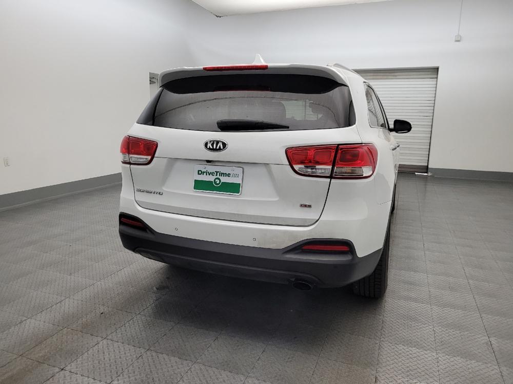 used 2018 Kia Sorento car, priced at $15,895