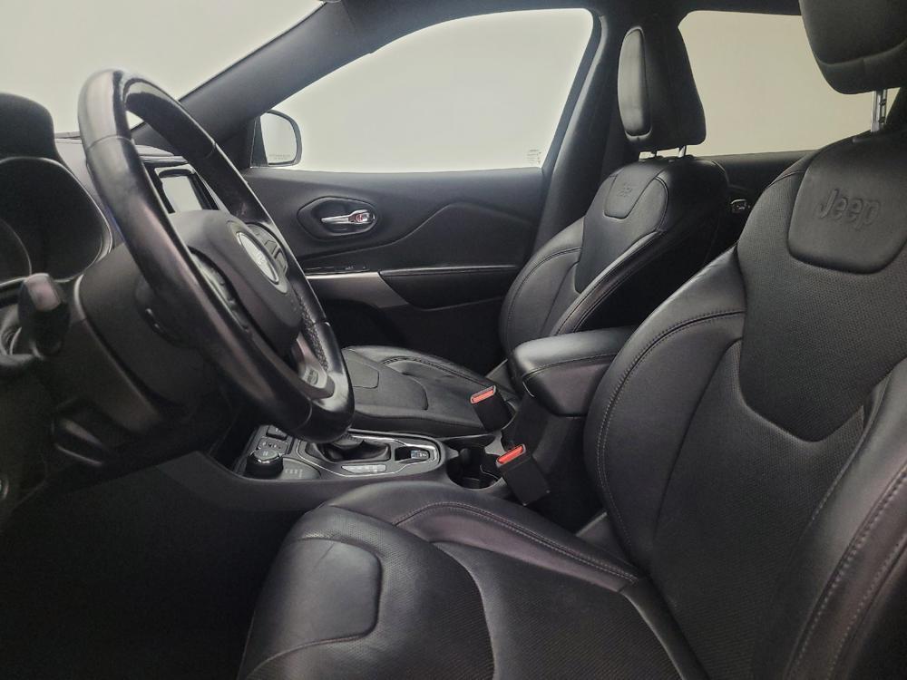 used 2020 Jeep Cherokee car, priced at $23,295