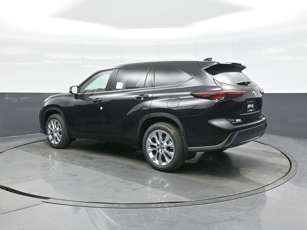 new 2026 Toyota Highlander car, priced at $51,220