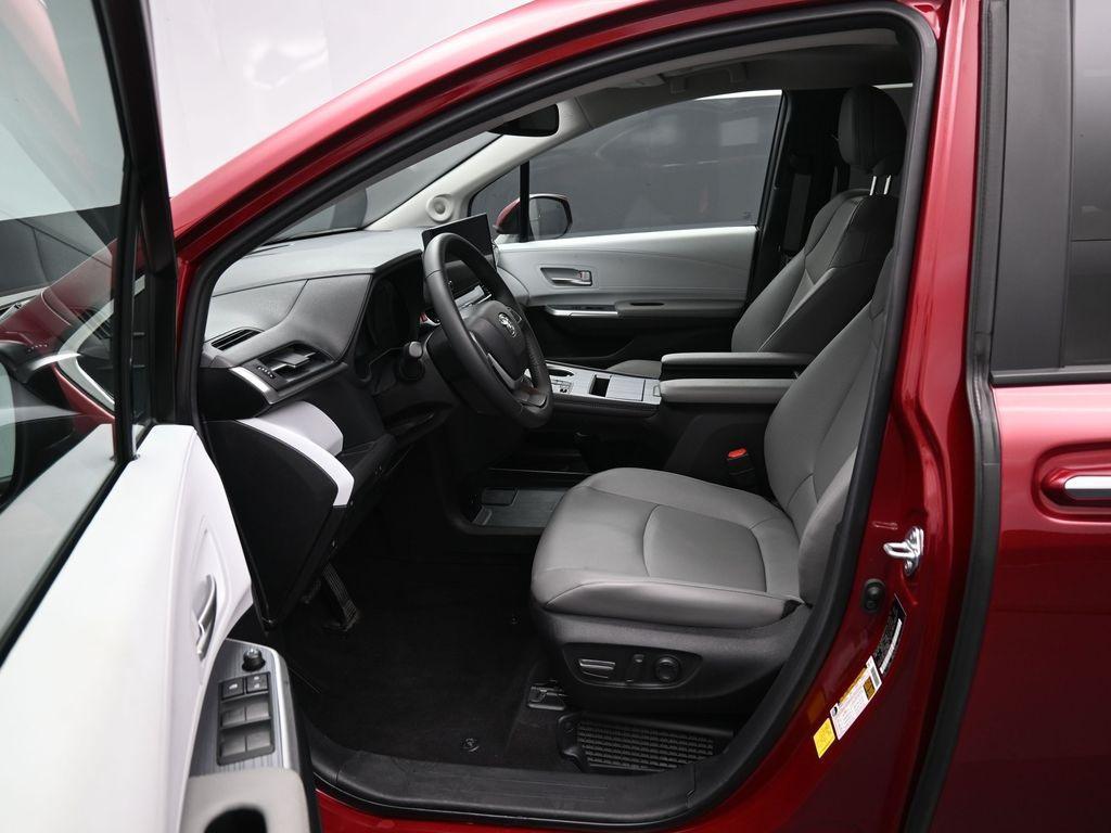 used 2025 Toyota Sienna car, priced at $49,760