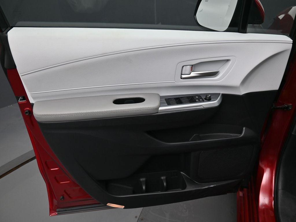 used 2025 Toyota Sienna car, priced at $49,760