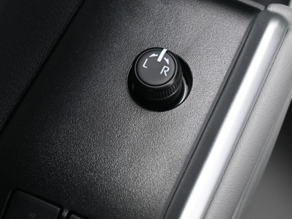 used 2026 Toyota Highlander Hybrid car, priced at $51,990