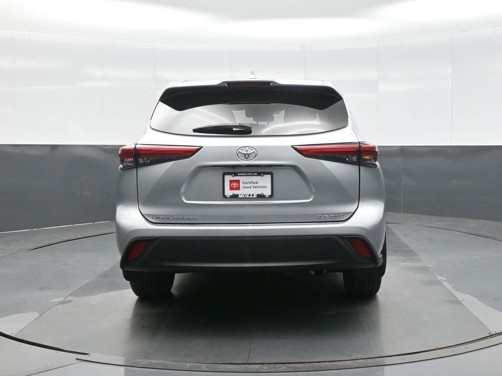 used 2021 Toyota Highlander car, priced at $35,758