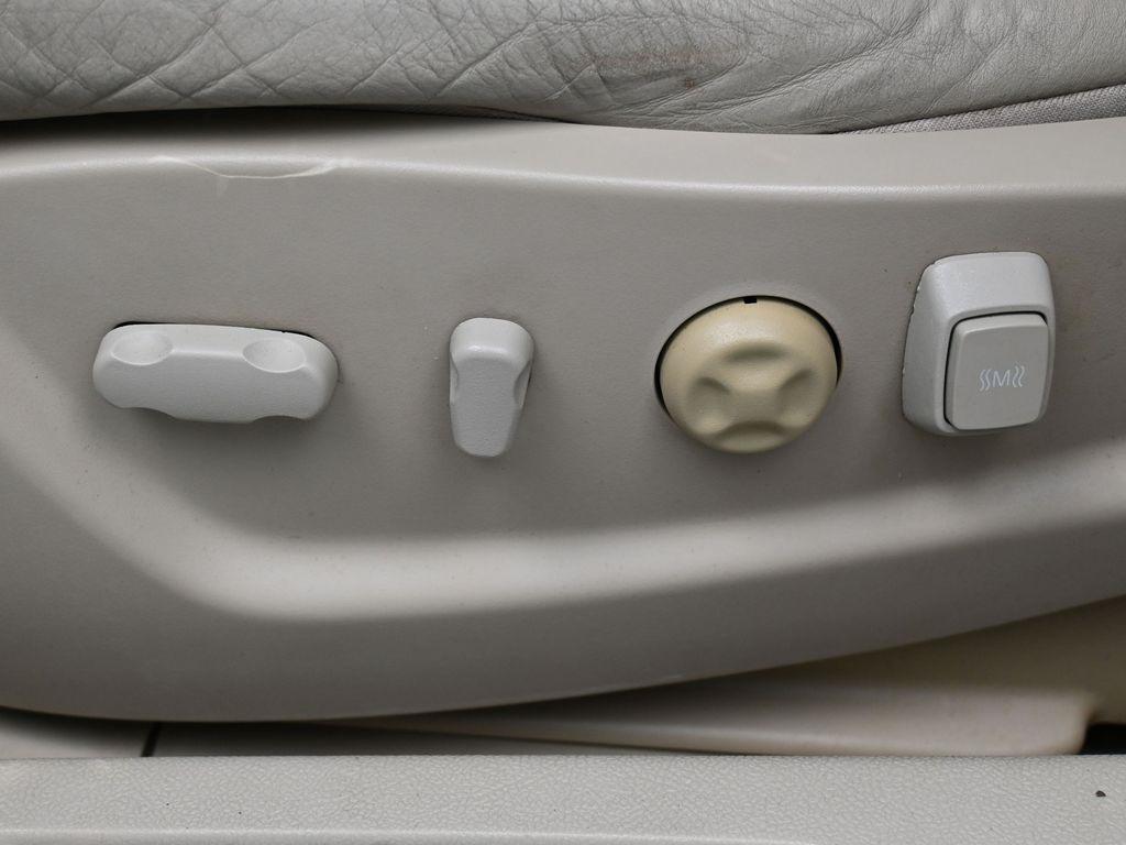 used 2007 Cadillac DTS car, priced at $7,995