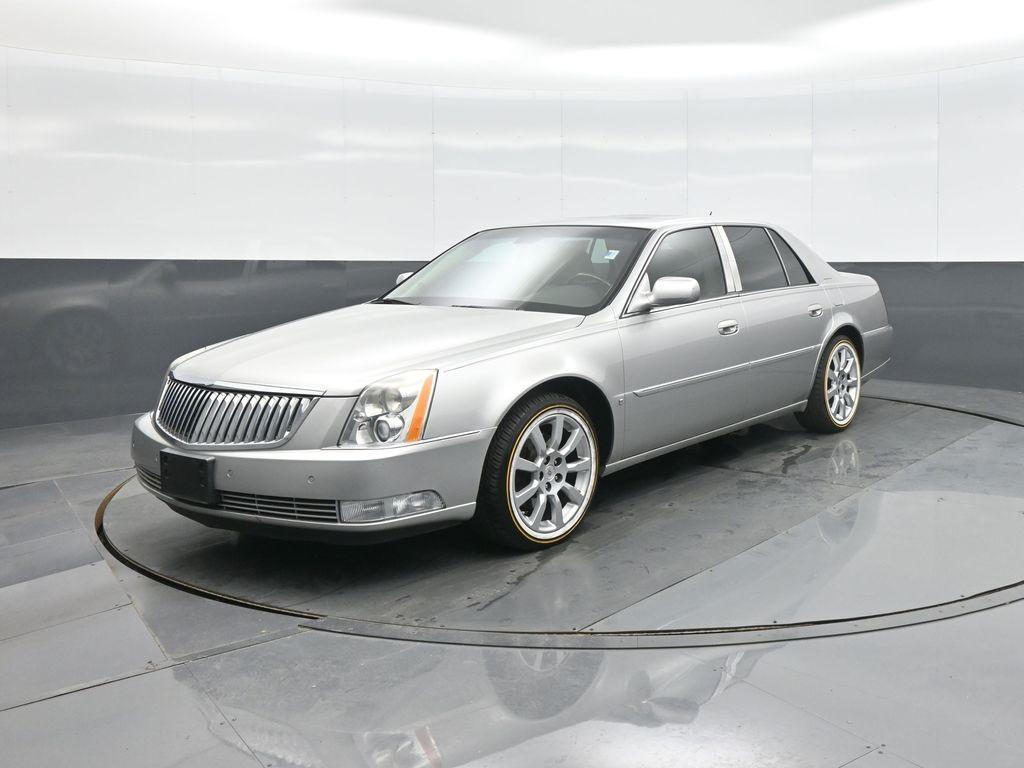used 2007 Cadillac DTS car, priced at $7,995