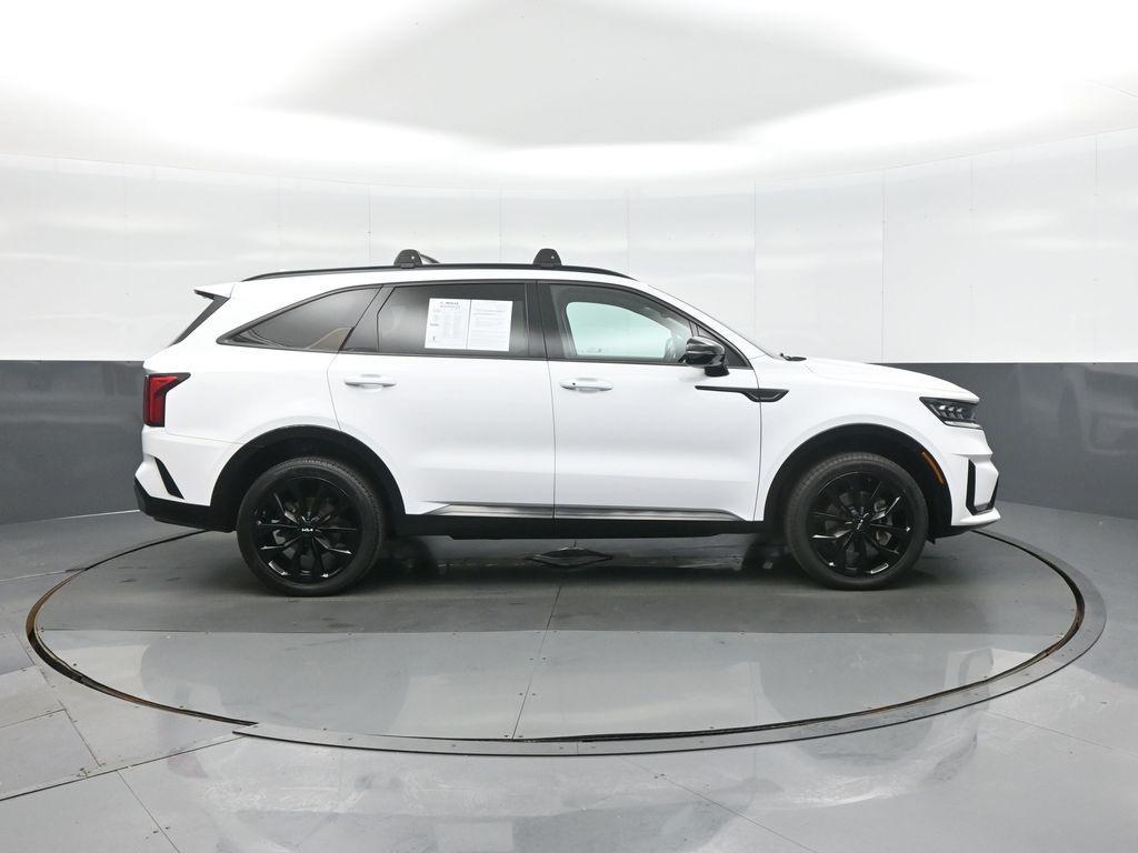 used 2022 Kia Sorento car, priced at $28,988