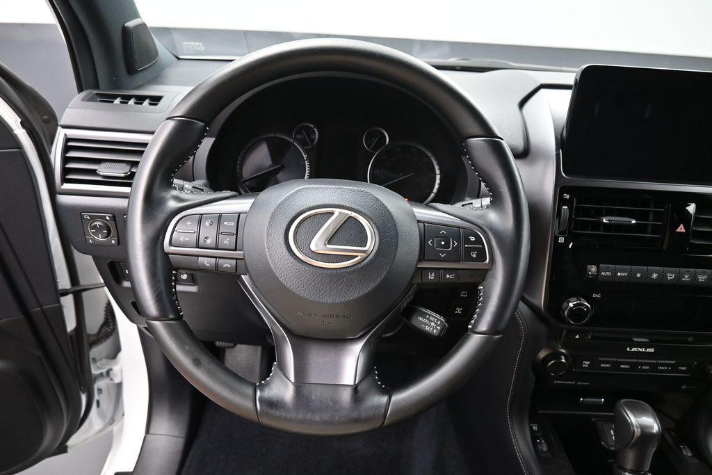 used 2022 Lexus GX 460 car, priced at $57,370