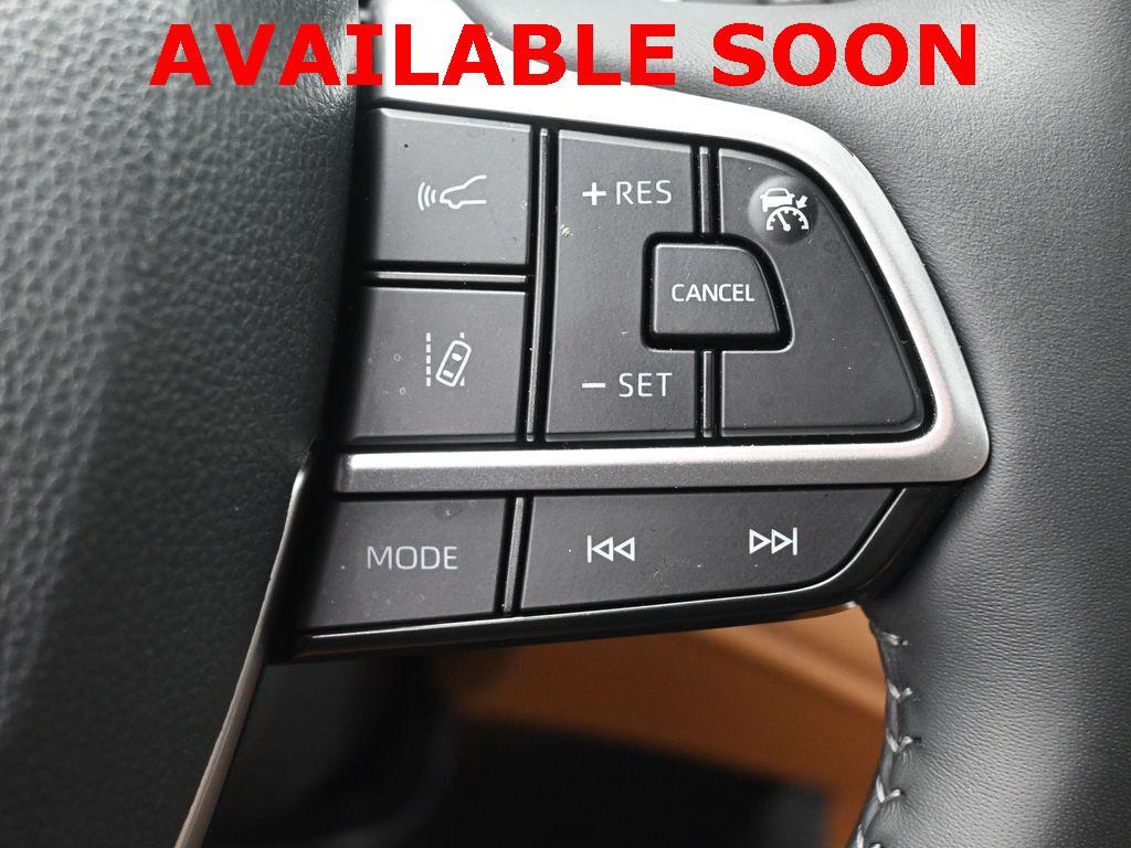 used 2025 Toyota Highlander car, priced at $56,005