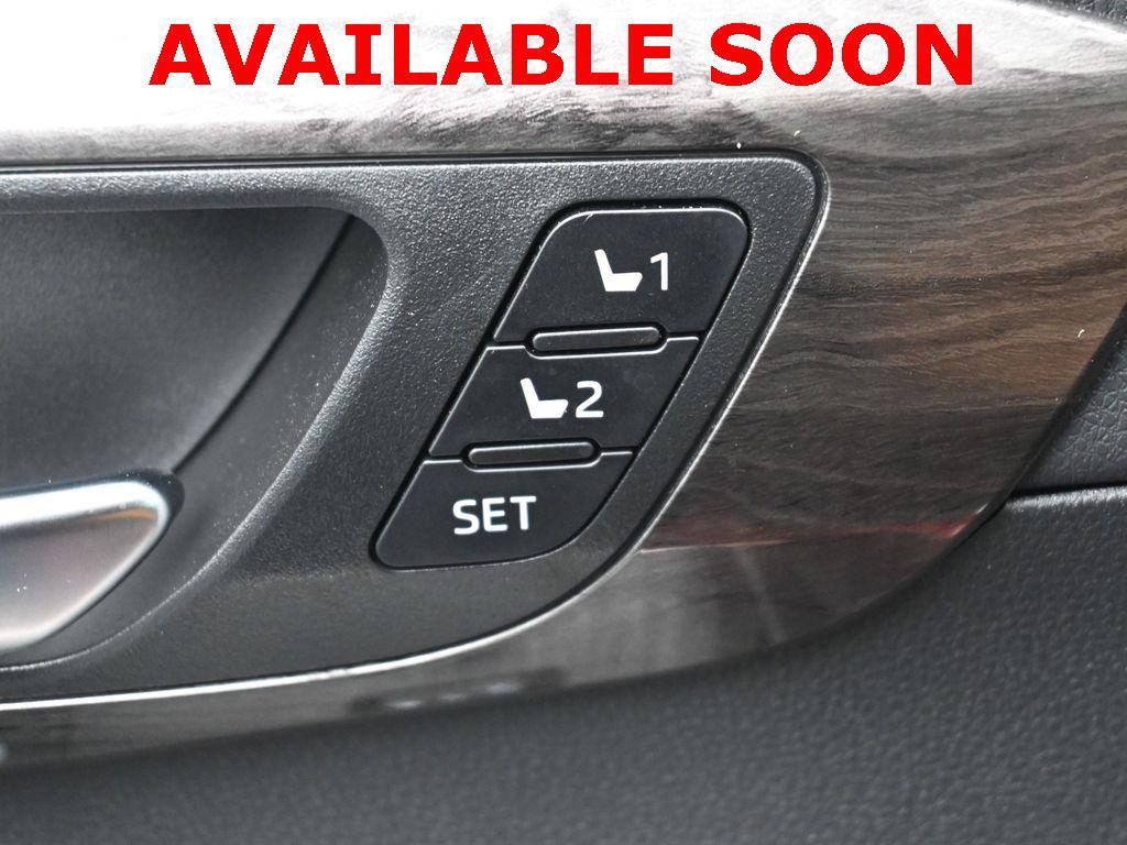 used 2025 Toyota Highlander car, priced at $56,005