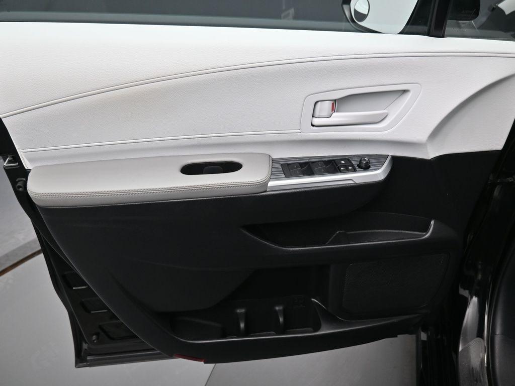 used 2025 Toyota Sienna car, priced at $48,536