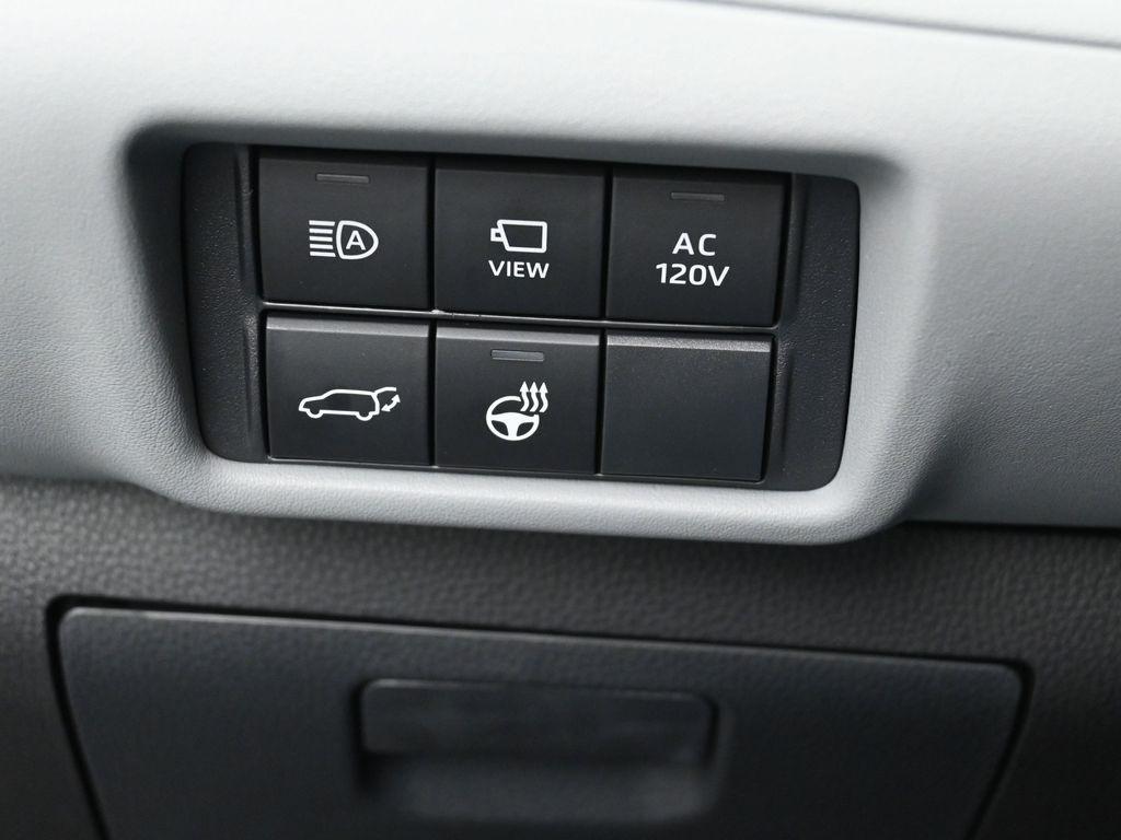 used 2025 Toyota Highlander Hybrid car, priced at $56,410