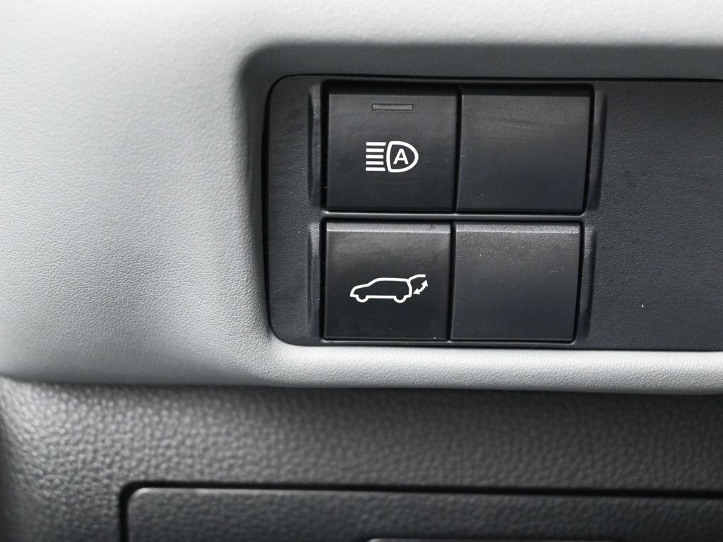 used 2021 Toyota Highlander Hybrid car, priced at $36,730