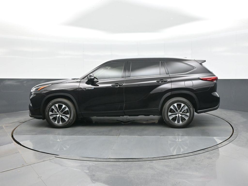 used 2021 Toyota Highlander Hybrid car, priced at $36,730