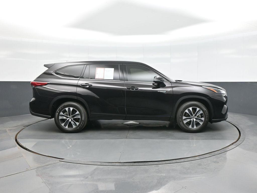 used 2021 Toyota Highlander Hybrid car, priced at $36,730