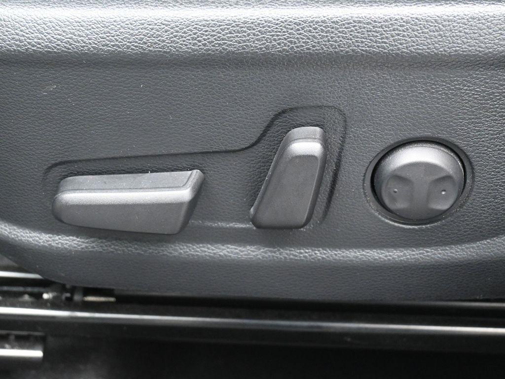 used 2021 Kia Soul car, priced at $19,913