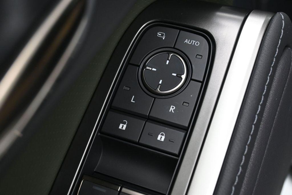 used 2025 Lexus GX 550 car, priced at $89,350