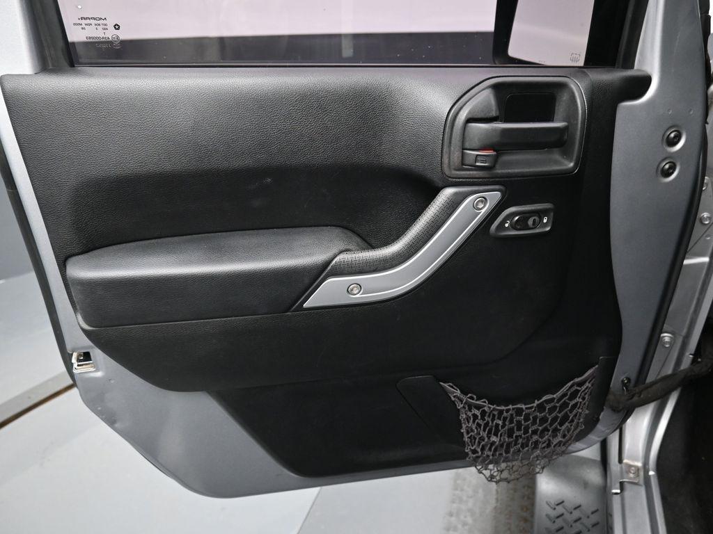 used 2013 Jeep Wrangler Unlimited car, priced at $17,867