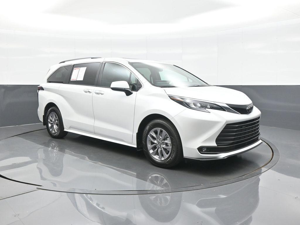 used 2026 Toyota Sienna car, priced at $57,480