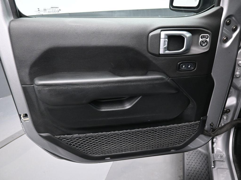 used 2021 Jeep Wrangler Unlimited car, priced at $33,909