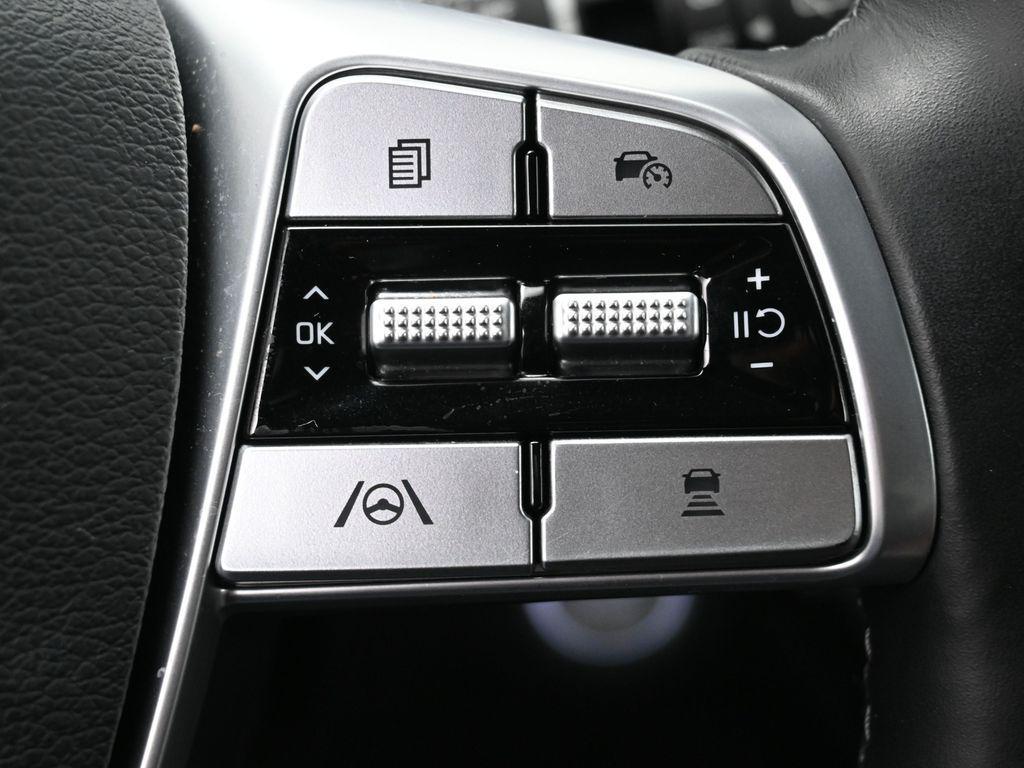 used 2023 Kia Telluride car, priced at $34,638