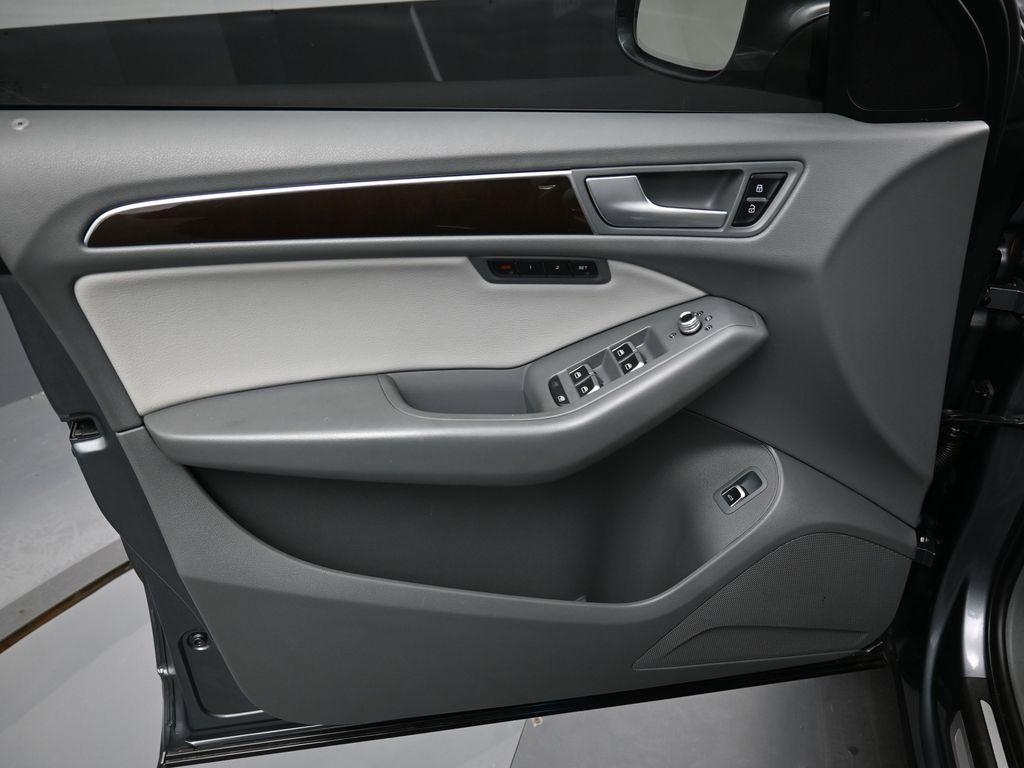 used 2014 Audi Q5 car, priced at $11,711